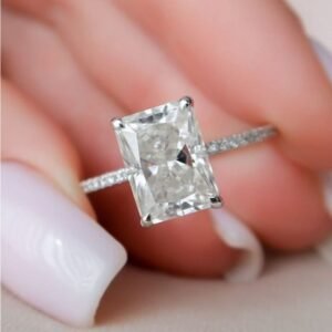 Radiant Cut Moissanites